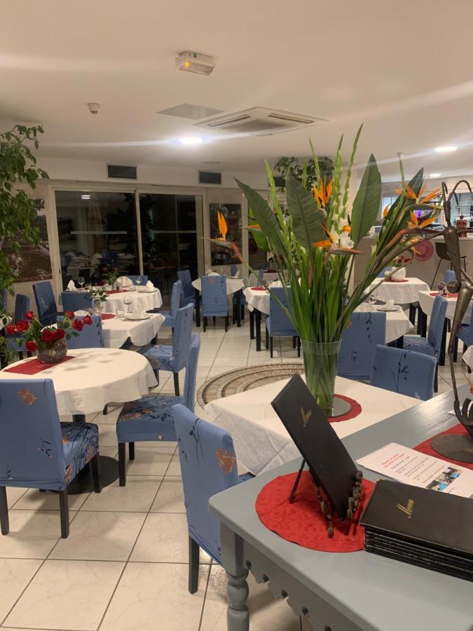 Hôtel Restaurant de la Mer Golfe-Juan Exterior foto