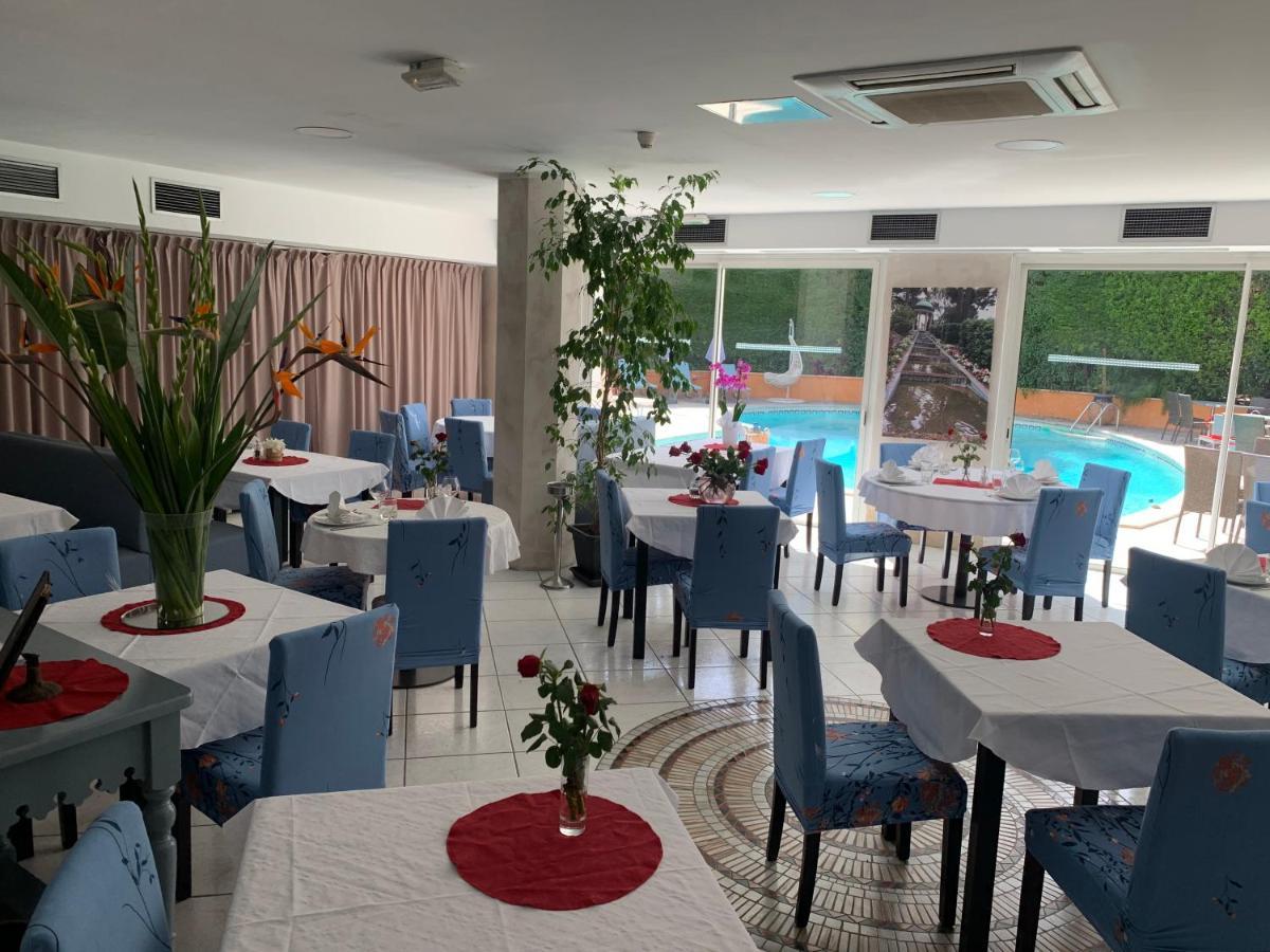 Hôtel Restaurant de la Mer Golfe-Juan Exterior foto